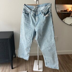 Abercrombie Curve Love High Rise 90s Relaxed Jean 16 short